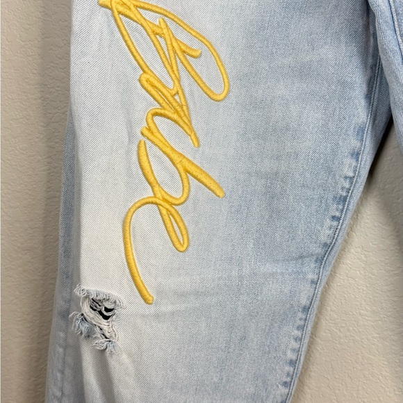 7FAM The Jennifer 90’s Embroidered Baggy High Rise Jeans Size 26 - Picture 5 of 15